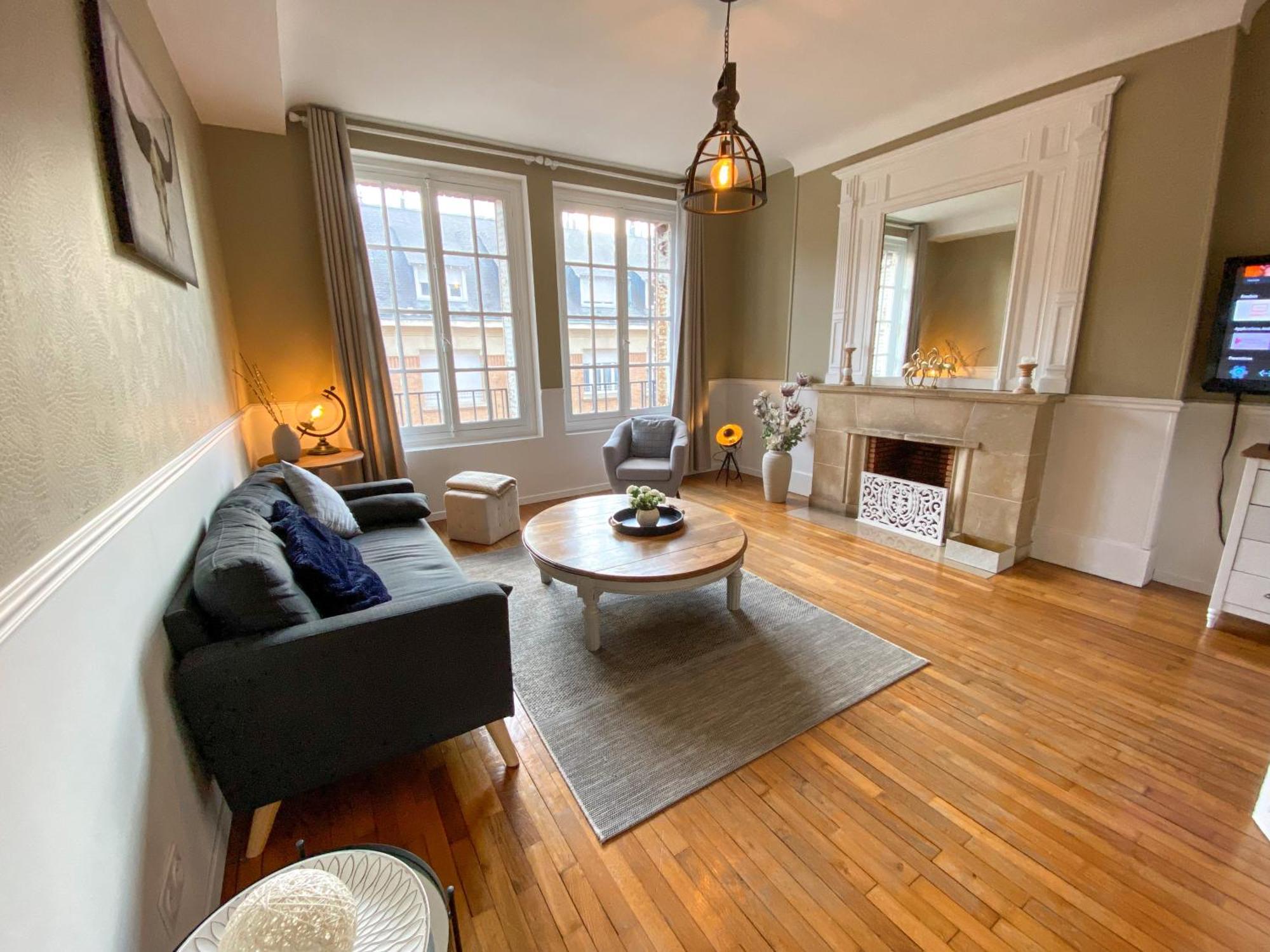 Appartement Chic, 3 Chambres, Hyper Centre-Ville, Parking Payant Amiens Dış mekan fotoğraf